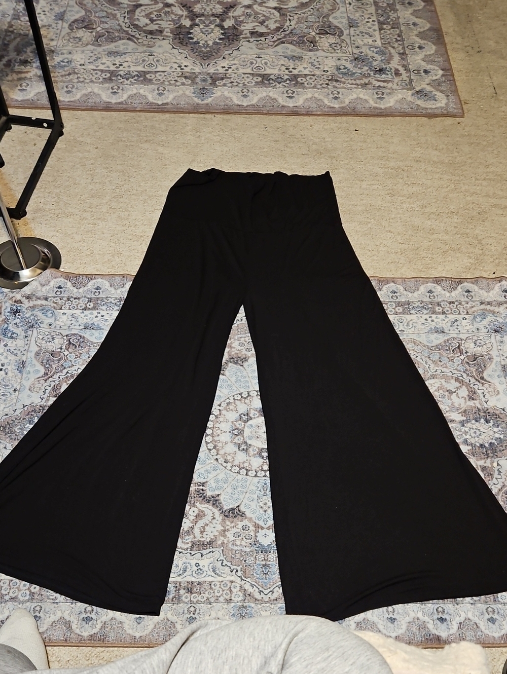 Zenana Outfitters Black Wide-Leg Palazzo Pants - Flowing Silhouette